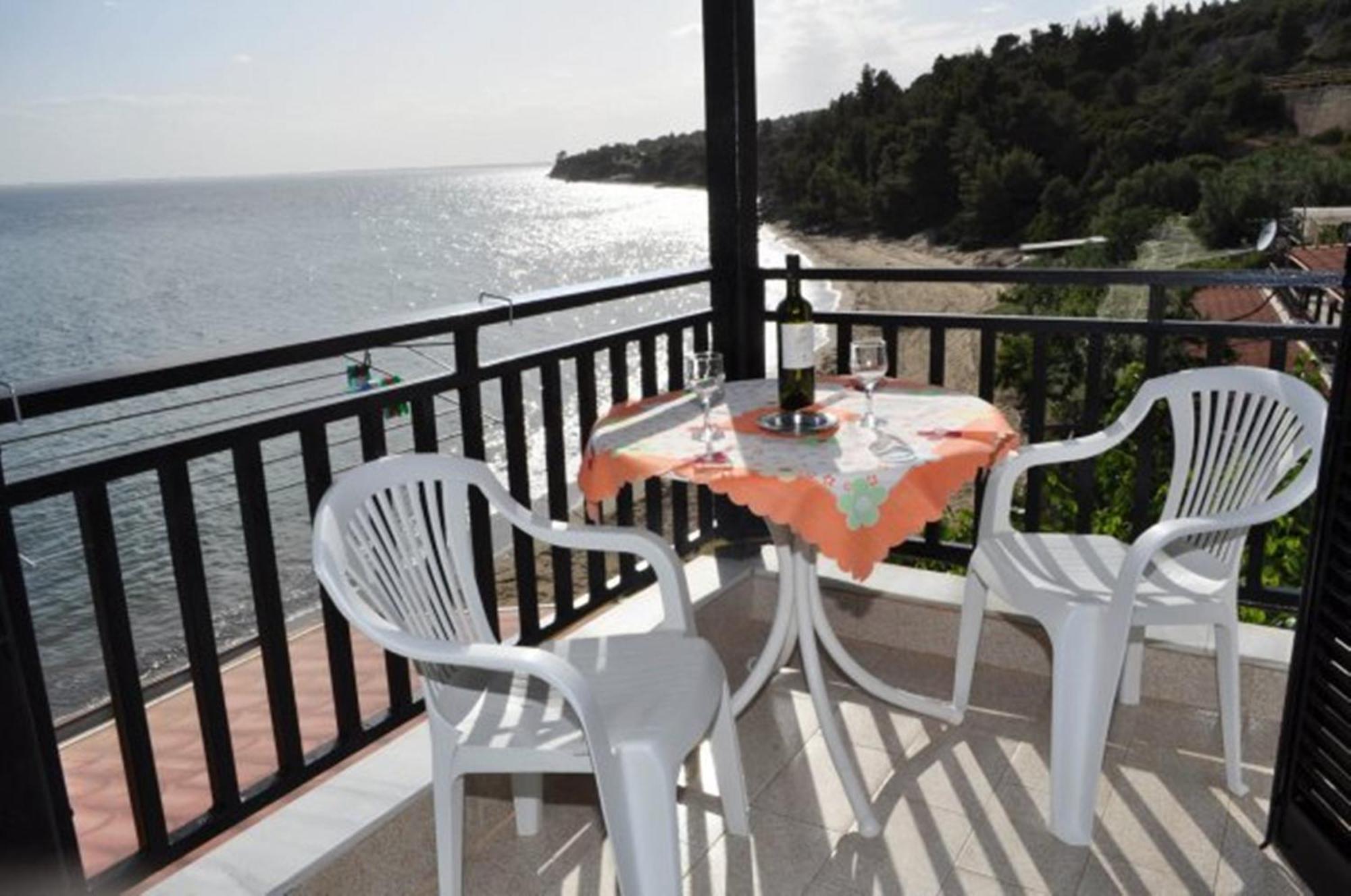 Giannis Maria Apartments ซากูเดีย ภายนอก รูปภาพ