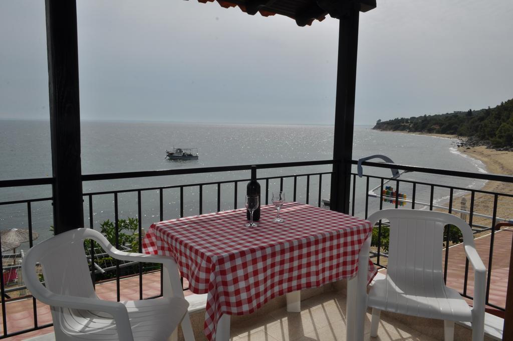 Giannis Maria Apartments ซากูเดีย ภายนอก รูปภาพ