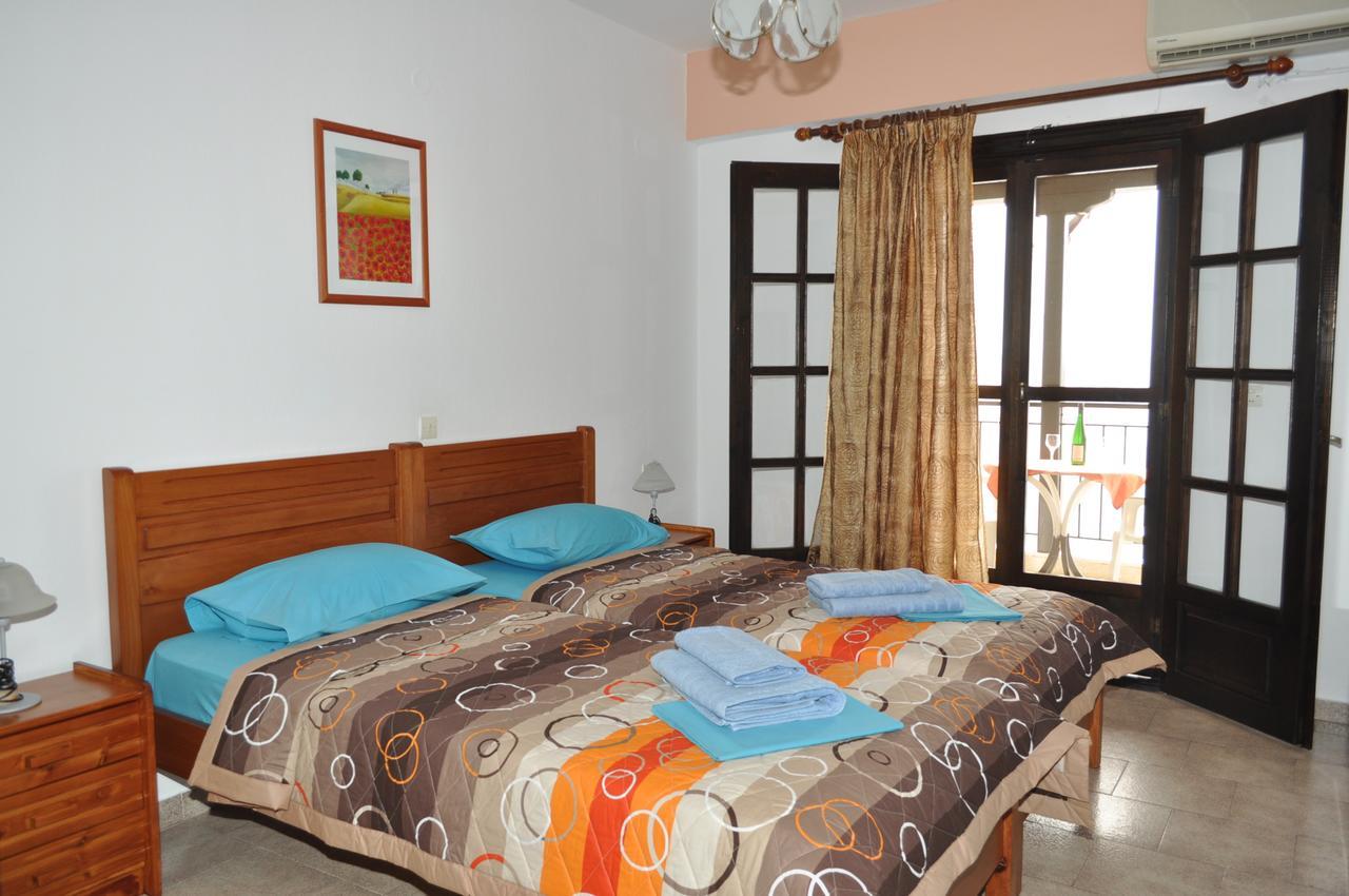 Giannis Maria Apartments ซากูเดีย ภายนอก รูปภาพ
